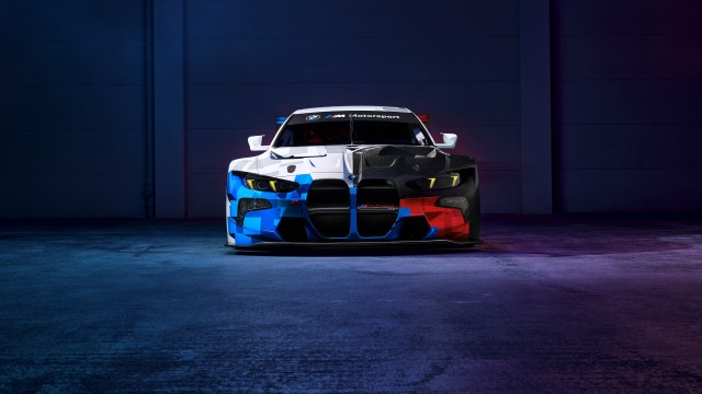 BMW M4 GT3 EVO 2024