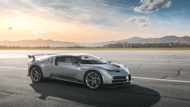 Bugatti Centodieci 2022