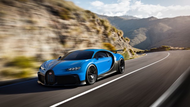Bugatti Chiron Pur Sport Supercar