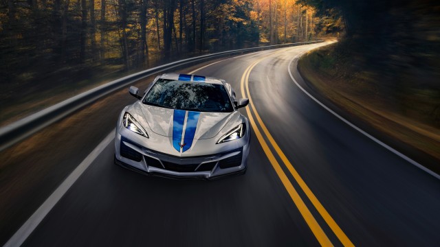 Chevrolet Corvette E-Ray 3LZ Hybrid sports car