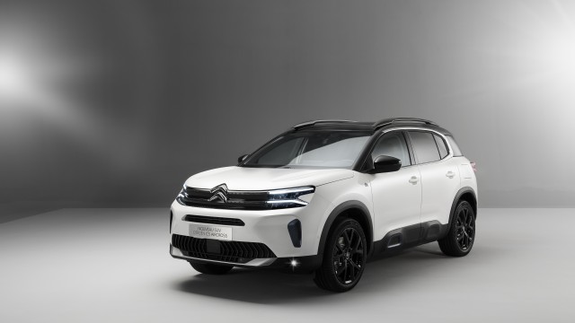 Citroen C5 Aircross Hybrid cars