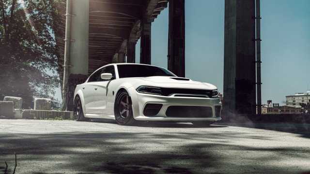 Dodge Challenger SRT Hellcat Widebody White cars