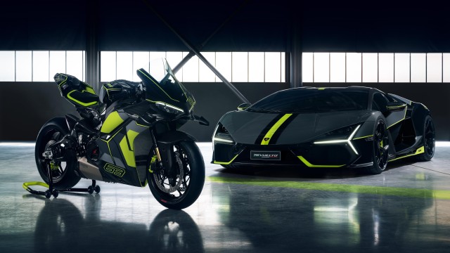 Ducati Panigale V4 Lamborghini Revuelto