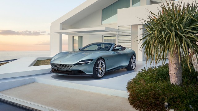 Ferrari Roma Spider Sports cars