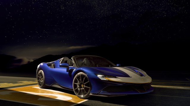 Ferrari SF90 Spider Luxury sports cars
