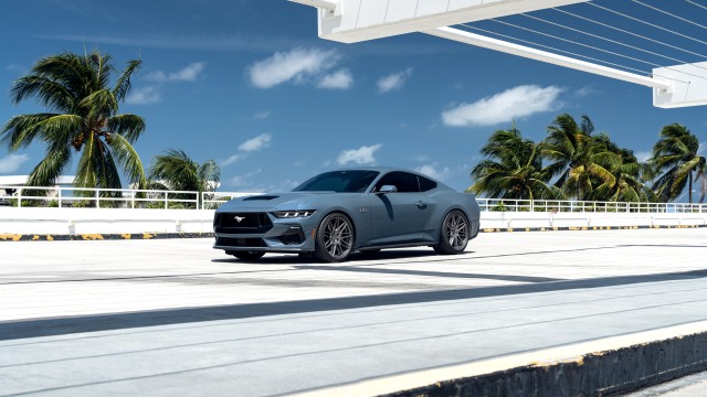 Ford Mustang GT Outdoor
