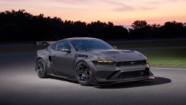 Ford Mustang GTD Liquid Carbon 2026