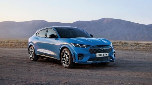 Ford Mustang Mach-E GT 2021