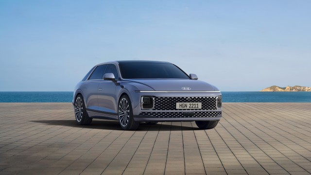 Hyundai Grandeur Luxury Sedan