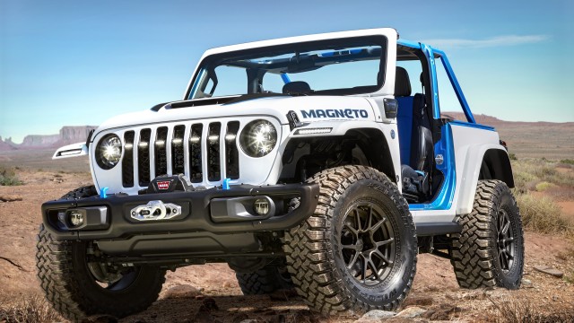 Jeep Wrangler Magneto Off-roading