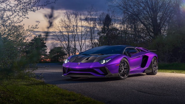 Lamborghini Aventador Super Sports Cars