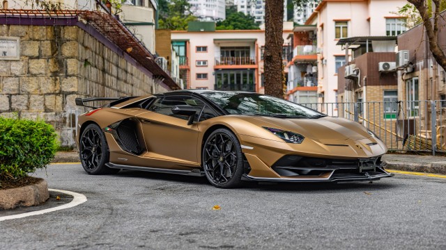 Lamborghini Aventador SVJ Roadster Sports car
