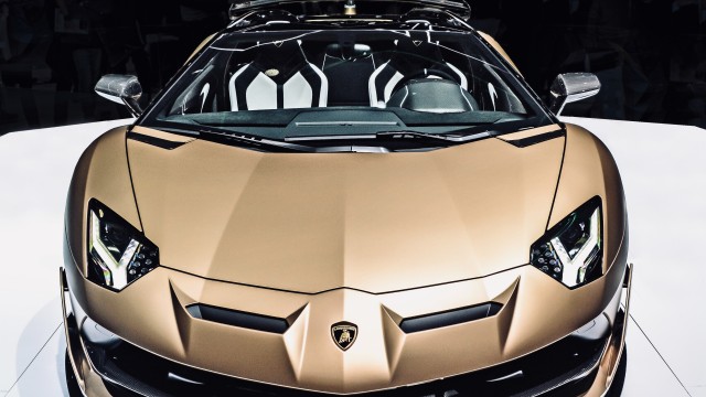 Lamborghini Aventador SVJ Roadster Supercars