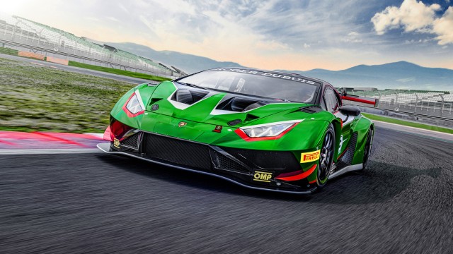 Lamborghini Huracán GT3 EVO2 Race track