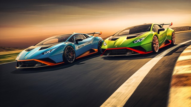 Lamborghini Huracán STO Race track