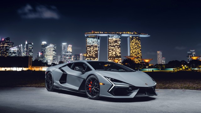 Lamborghini Revuelto Singapore