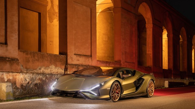 Lamborghini Sián FKP 37 Hybrid cars