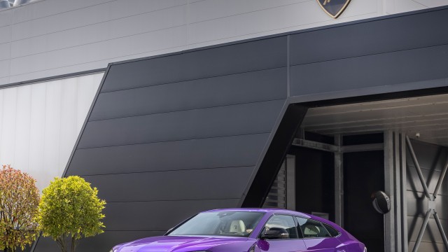 Lamborghini Urus iPad