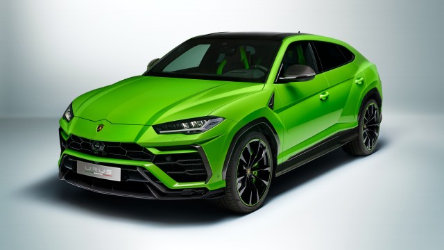 Lamborghini Urus Pearl Capsule Green