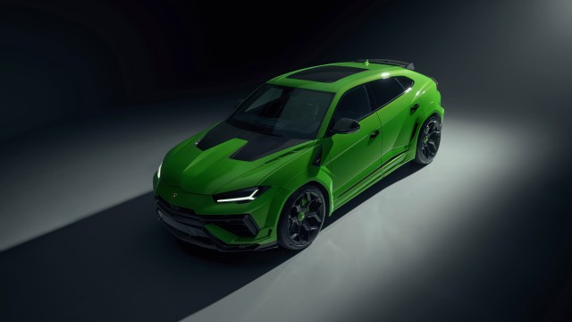 Lamborghini Urus Performante Dark theme