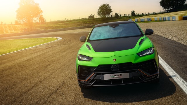 Lamborghini Urus Performante Essenza SCV12