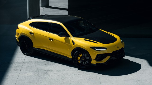 Lamborghini Urus Performante Luxury SUV