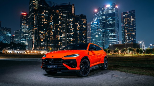 Lamborghini Urus SE Singapore