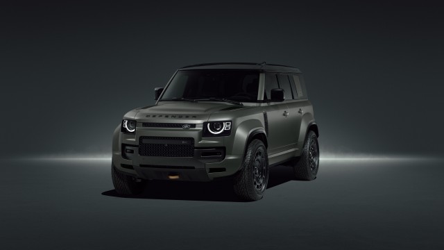 Land Rover Defender OCTA Edition One