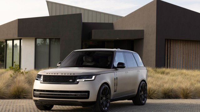 Land Rover Range Rover P530 First Edition