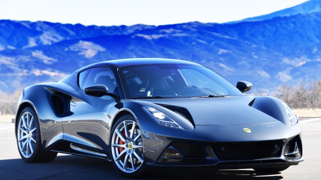 Lotus Emira 5K