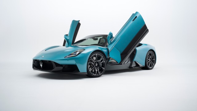 Maserati MCPURA Cielo 2025