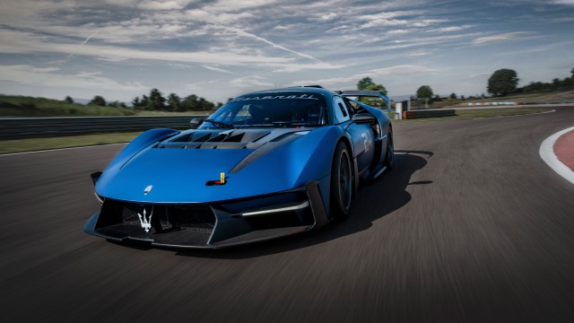 Maserati MCXtrema Race track