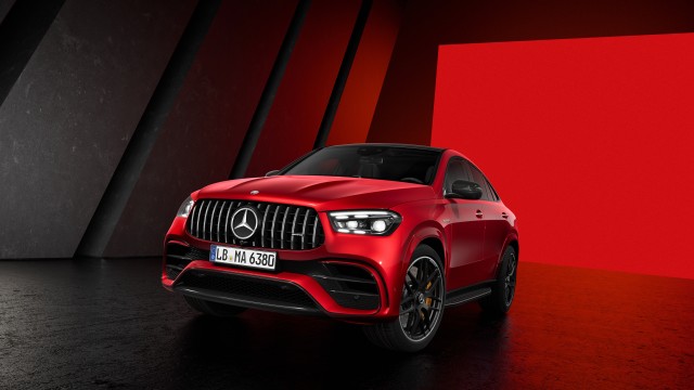 Mercedes-Benz AMG GLE 63 S Red cars