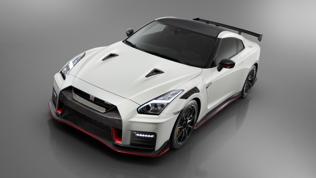 Nissan GT-R Nismo 8K