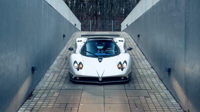 Pagani Zonda F 8K
