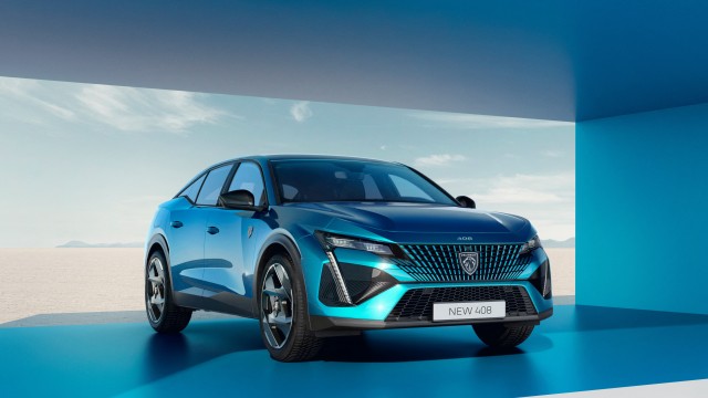 Peugeot 408 HYBRID Plug-in Hybrid SUV