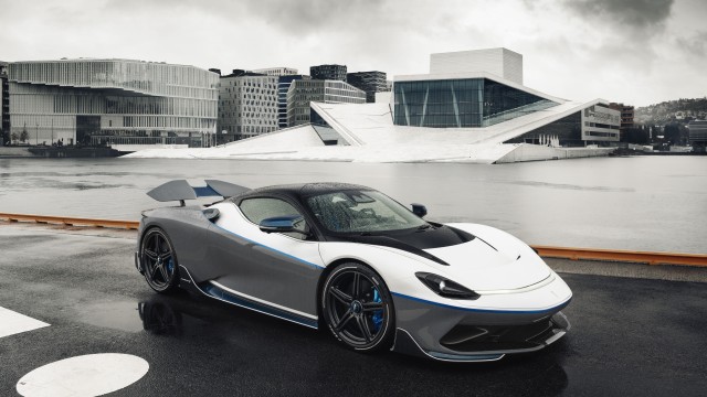 Pininfarina Battista Anniversario 2021