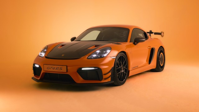 Porsche 718 Cayman GT4 RS Manthey Kit The Tulip