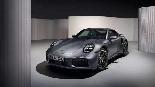 Porsche 911 Turbo S 2025