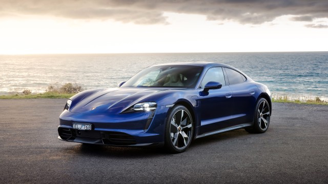 Porsche Taycan Turbo 2021
