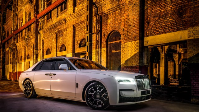 Rolls-Royce Black Badge Ghost Luxury Sedan