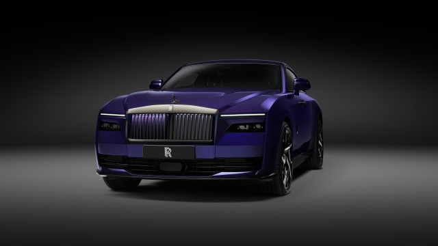 Rolls-Royce Black Badge Spectre 2025