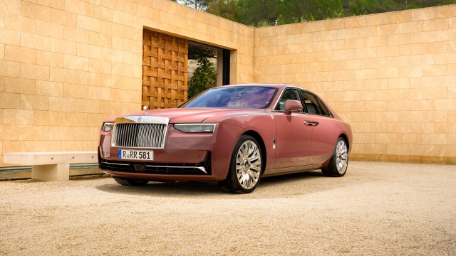 Rolls-Royce Ghost Endeavour 8K