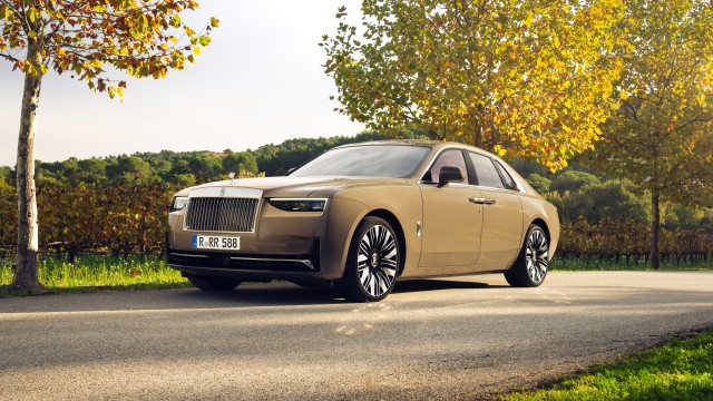 Rolls-Royce Ghost Purist 2025