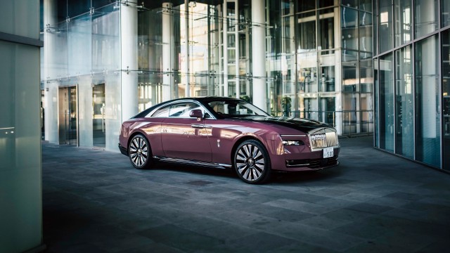 Rolls-Royce Spectre Japan