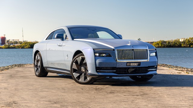 Rolls-Royce Spectre Luxury EV 2024