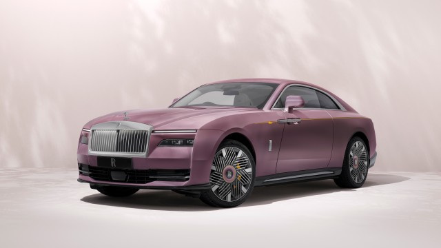 Rolls-Royce Spectre Primavera Blossom