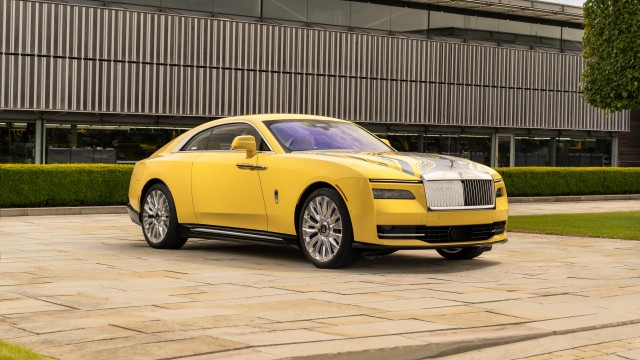 Rolls-Royce Spectre Semaphore 2024