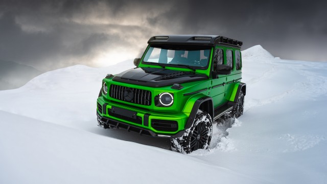 Snow covered Mercedes-AMG G 63