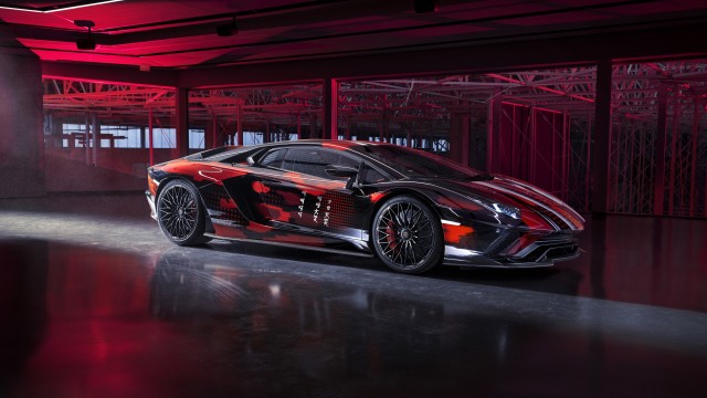 Yohji Yamamoto Lamborghini Aventador S
